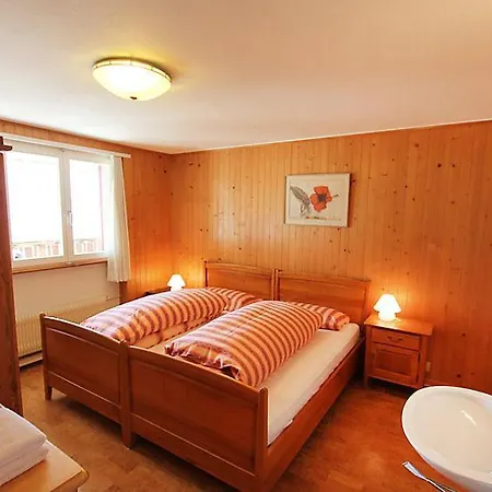 Sleeps 6 Wifi *